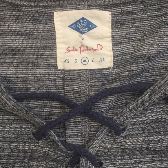 Cross String Top - Picture 2 of 4